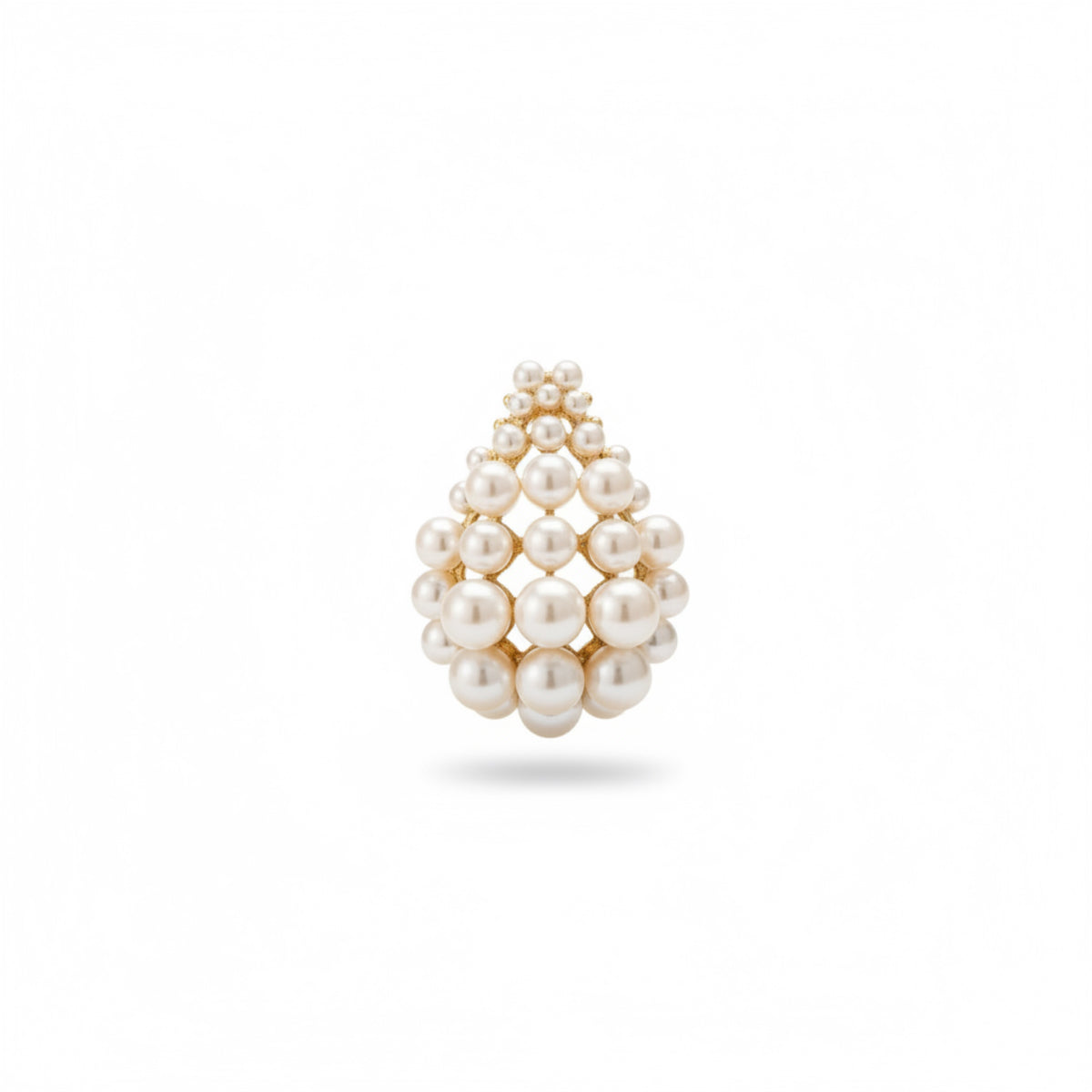 Gold & Pearl Cluster Stud Earrings – Elegant Teardrop Pearl Statement Earrings